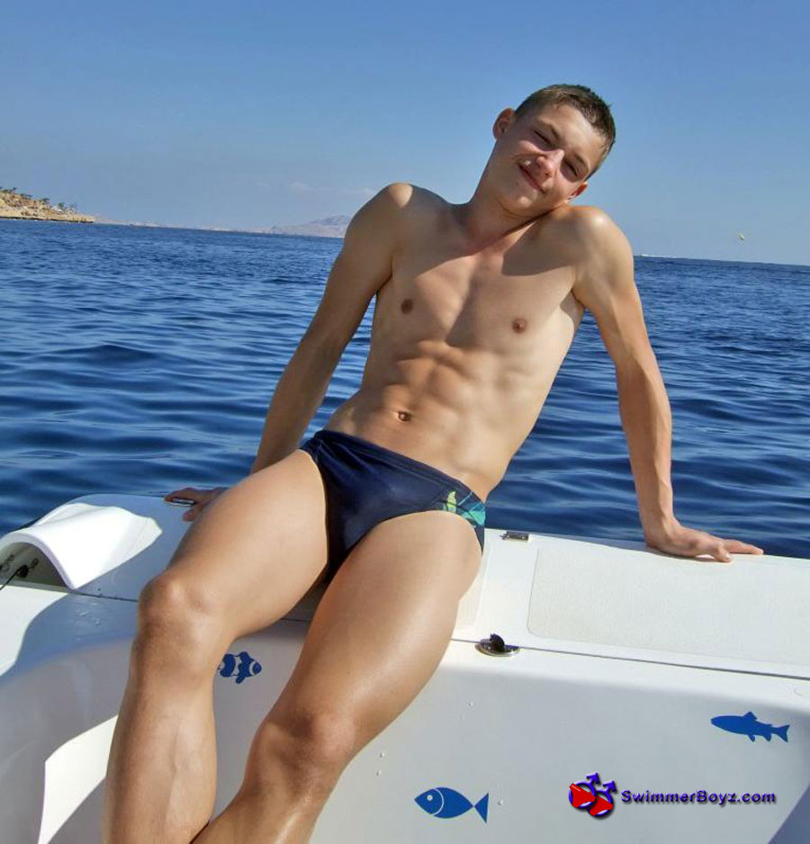 speedo-hunk-erotica