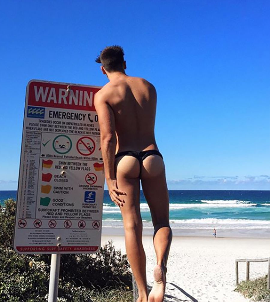 Click for more speedo photos.